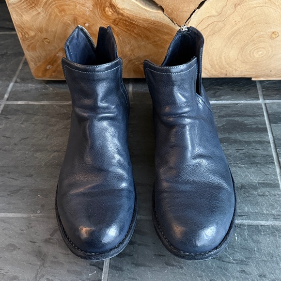 Gorgeous Officine Creative Legrand 049 Ankle boots in navy blue - Picture 5 of 7